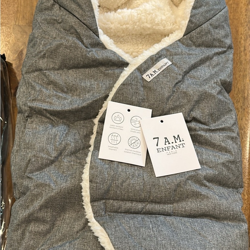 7 A.M. Enfant grey Nido baby bunting